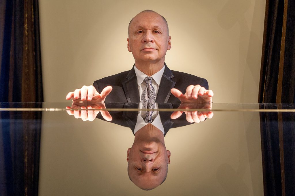 Пианист Борис Блох